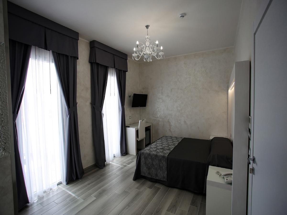 Hotel Paladini Порто-Чезарео Экстерьер фото